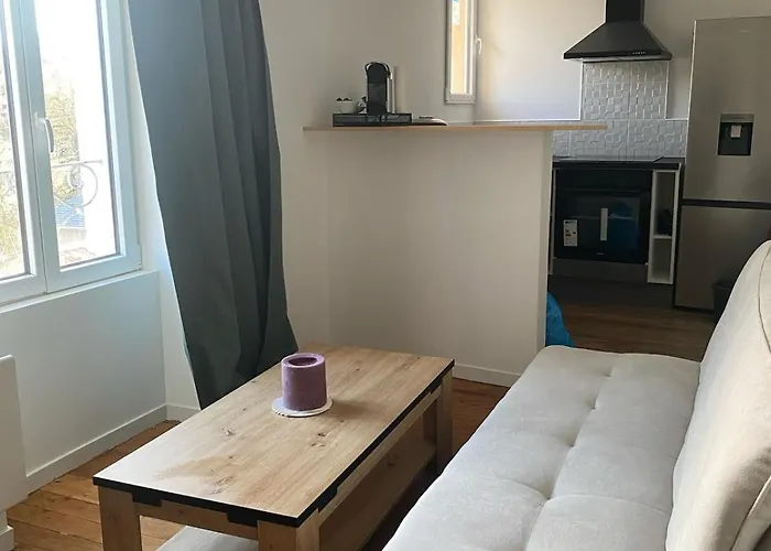 Апартаменти Cozy Gare *